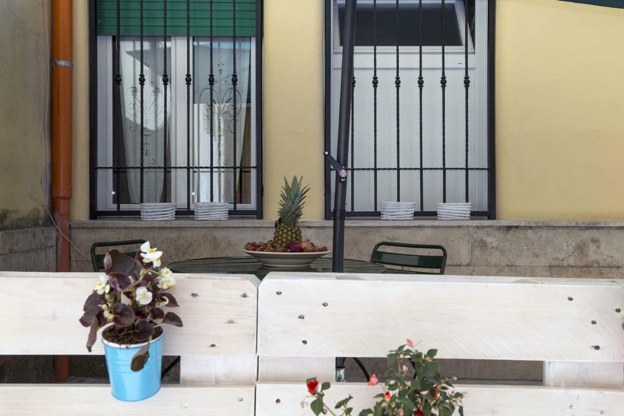 Il Cortiletto Di Via Tuscolana Apartment Rome Exterior photo